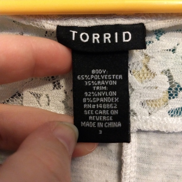 Lace Detail 3/4 Sleeve Raglan Top Size 3 Runs Small - Picture 5 of 8